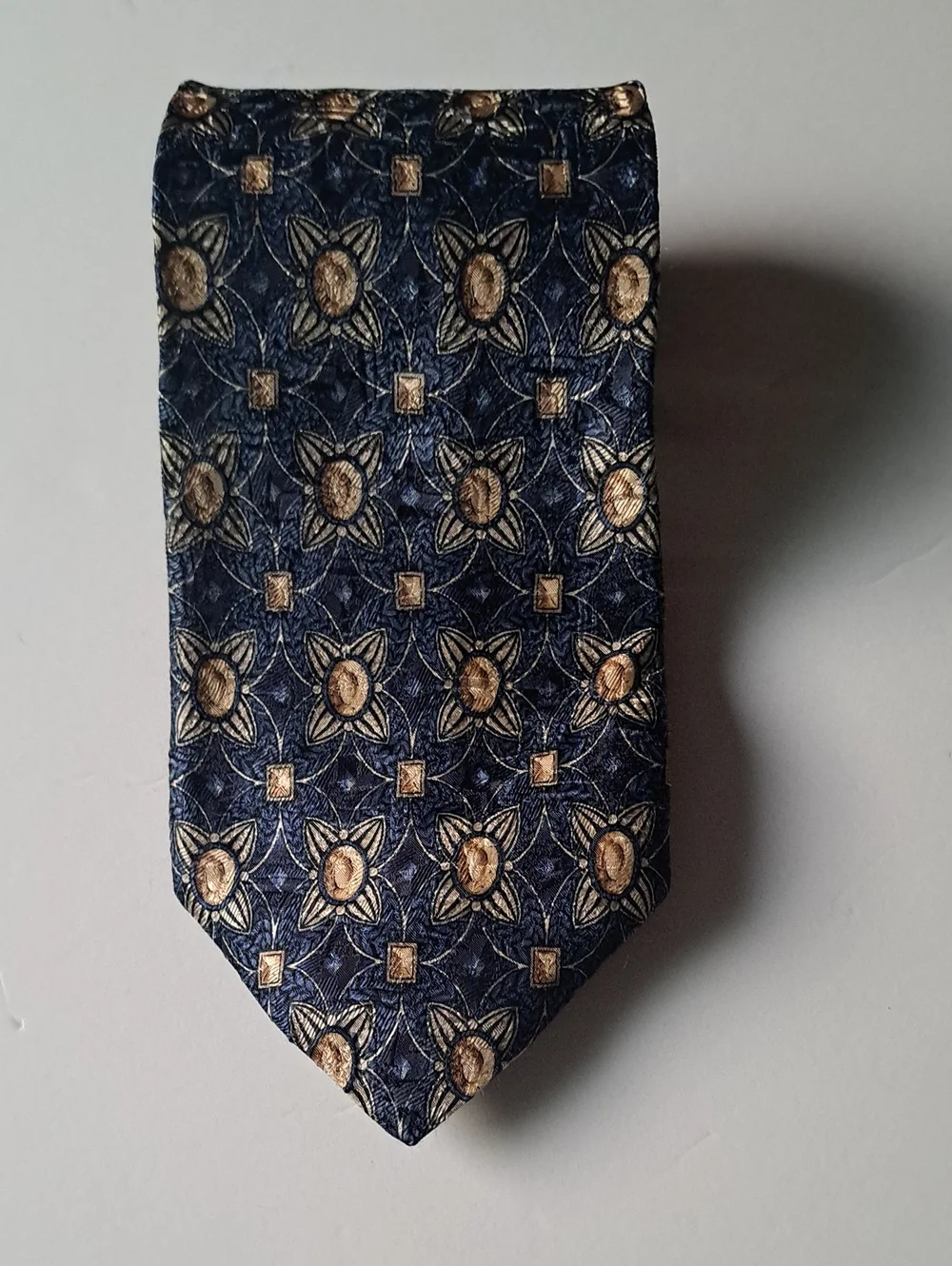 graham & Lodawood London ENGLAND Men's Navy Geometric Silk Tie with Gold